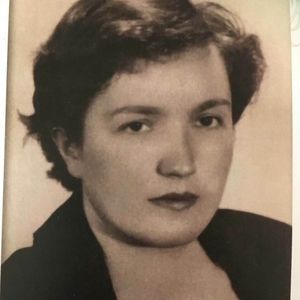 Meet your Posher, Vera